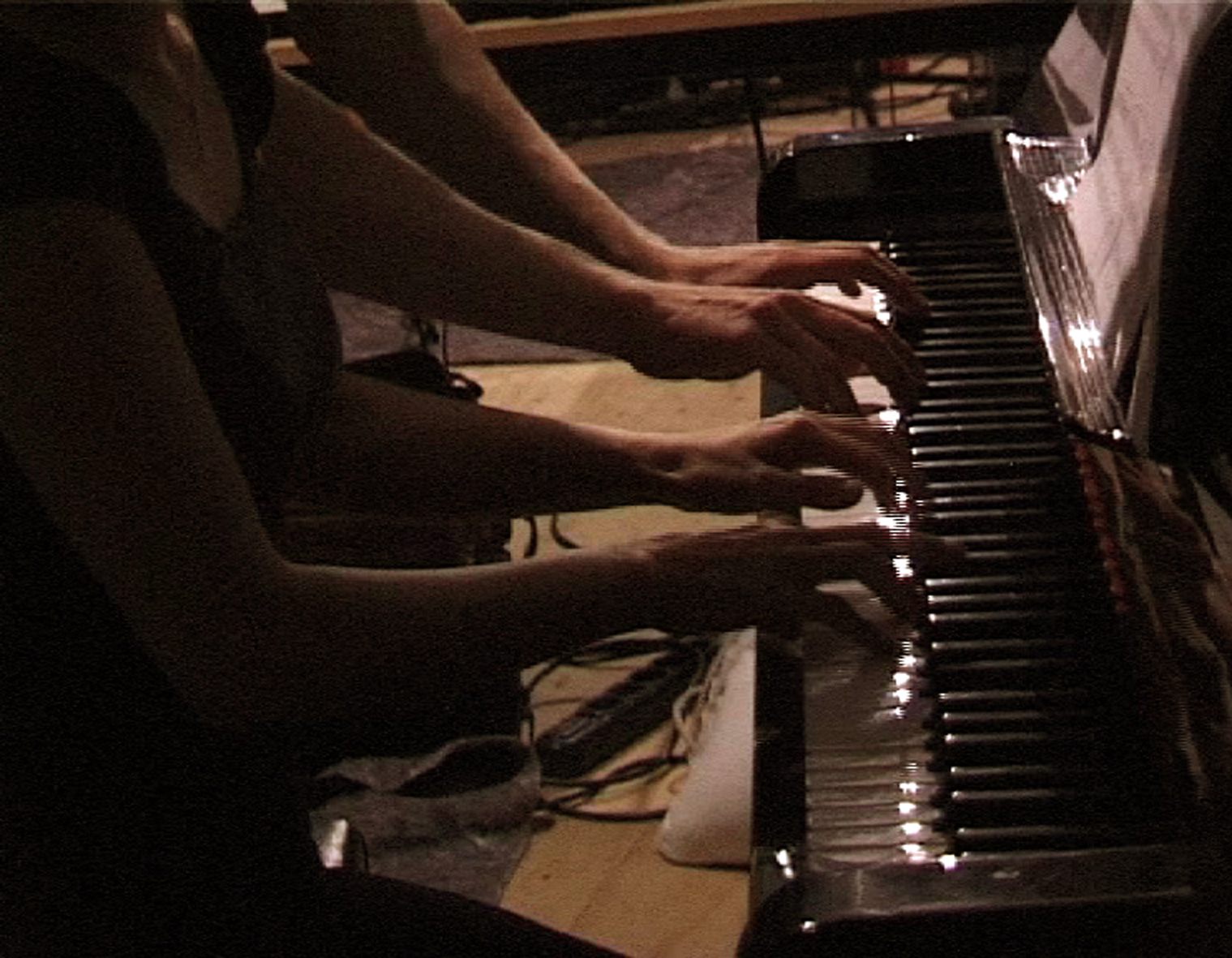 *Episode 4,* 2011. Performance. Theodor Köhler, Sara Okamoto